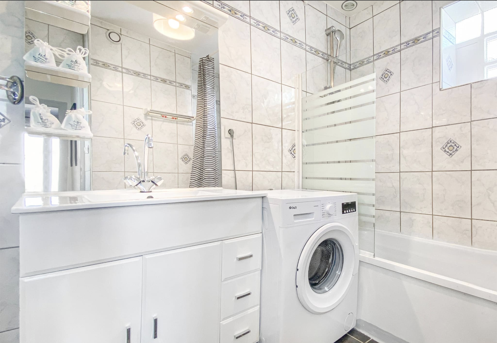 Colocação Ambilly 453207