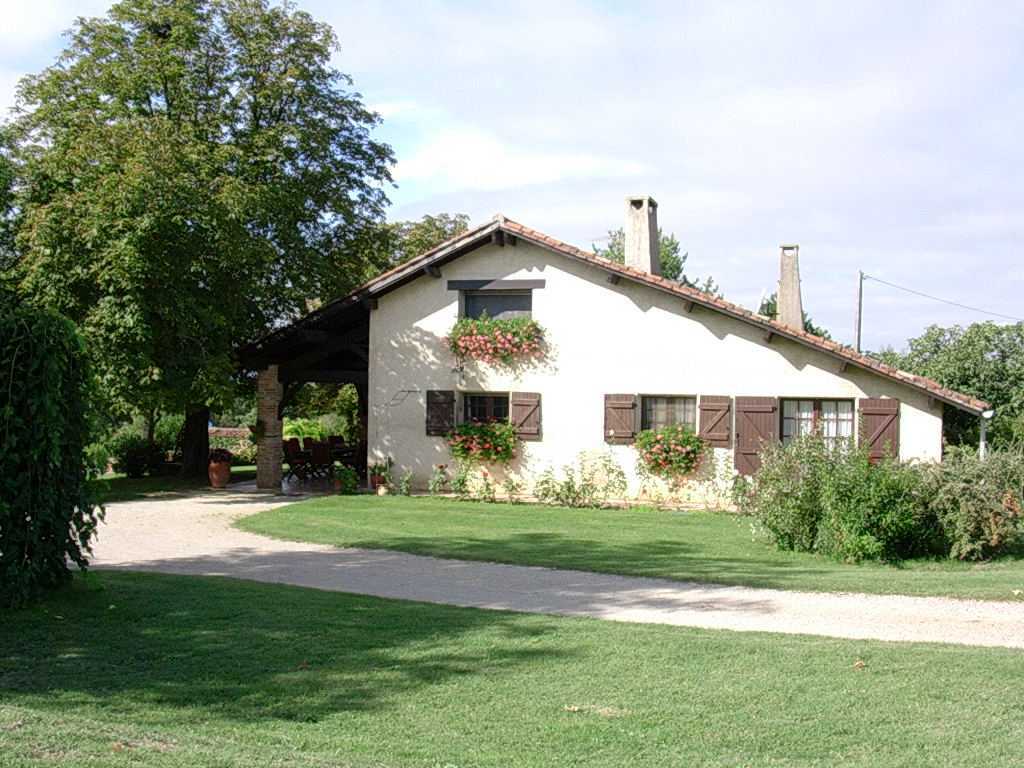 Hospedagem Em Casa De Família Corbarieu 174717