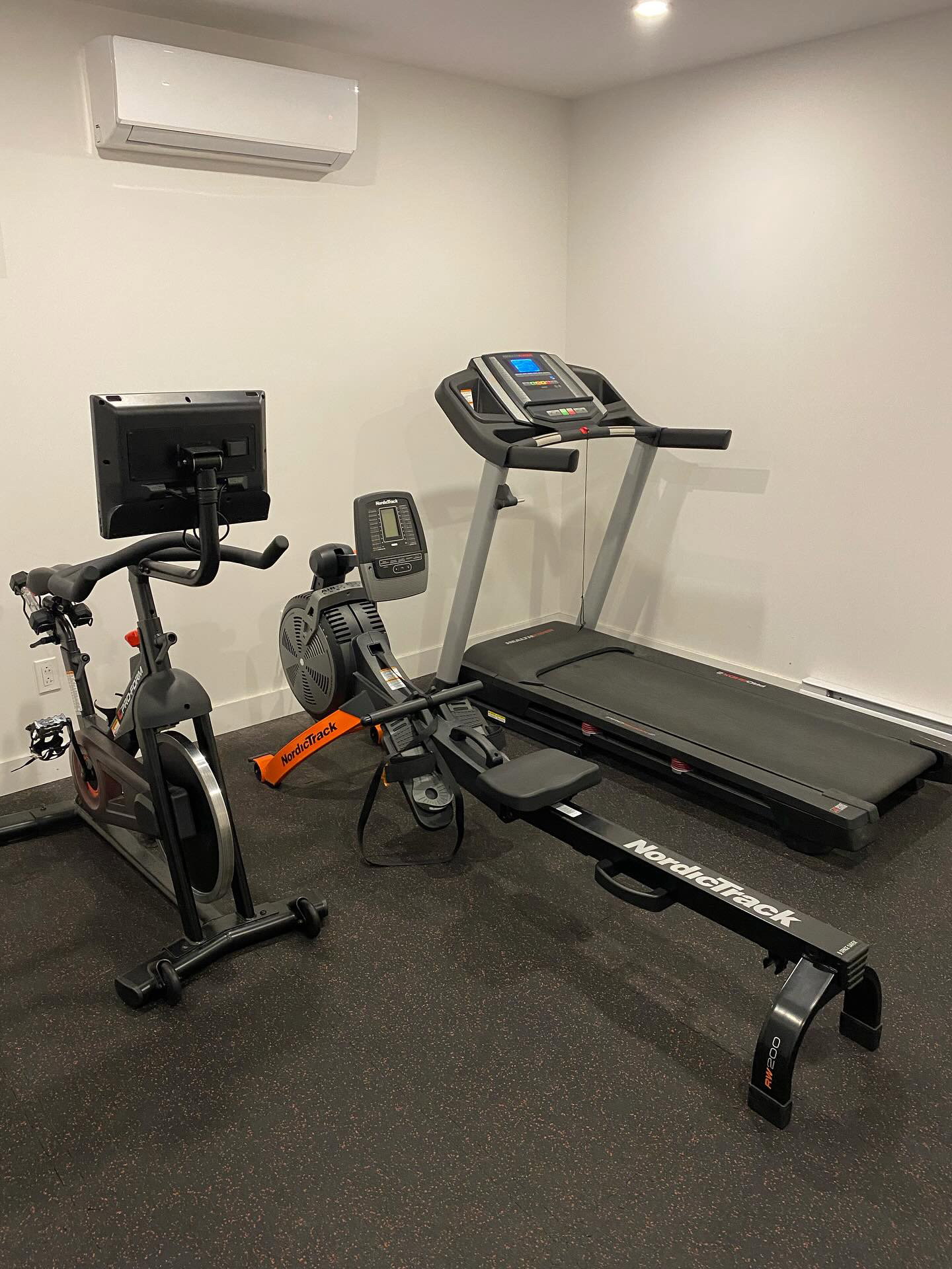 Colocação Montréal 663563