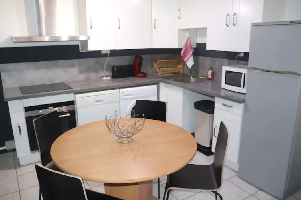 Hospedagem Em Casa De Família Frontignan 385396