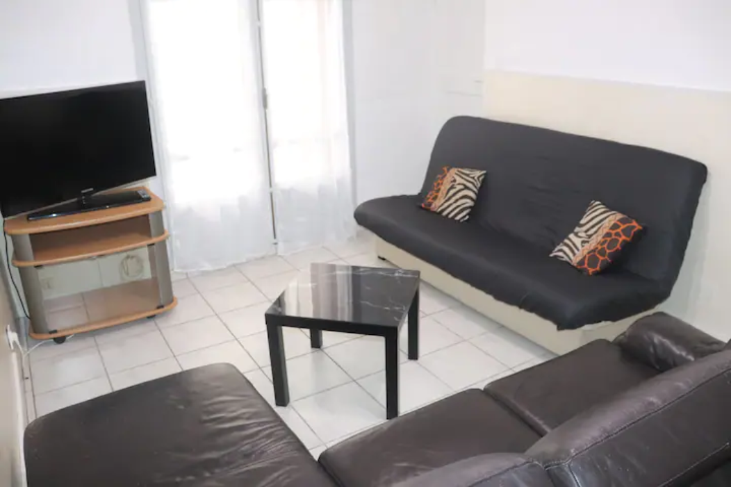 Hospedagem Em Casa De Família Frontignan 385396