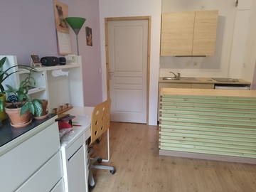 Roomlala | Quarto + quarto mezanino + banheiro privativo e WC