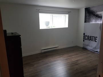 Roomlala | Quarto soberbo de 14 por 11 pés