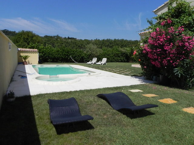 Hospedagem Em Casa De Família Avignon 22640