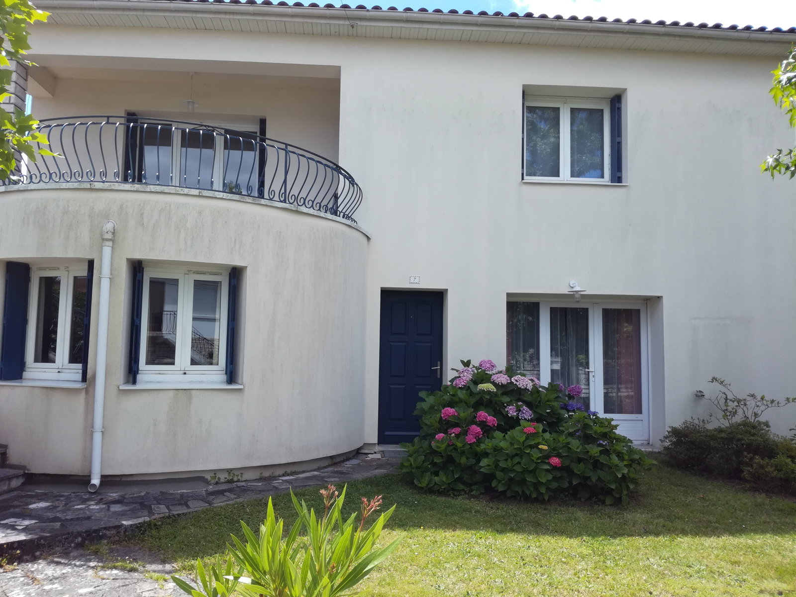 Hospedagem Em Casa De Família Pessac 656237