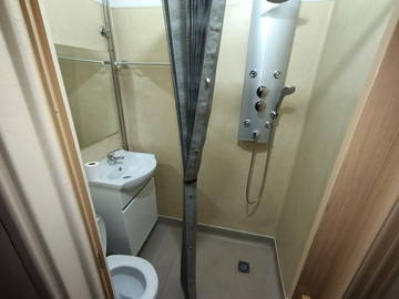 Logement entier à louer à Covilhã - photo 11 : salle de bain-11
