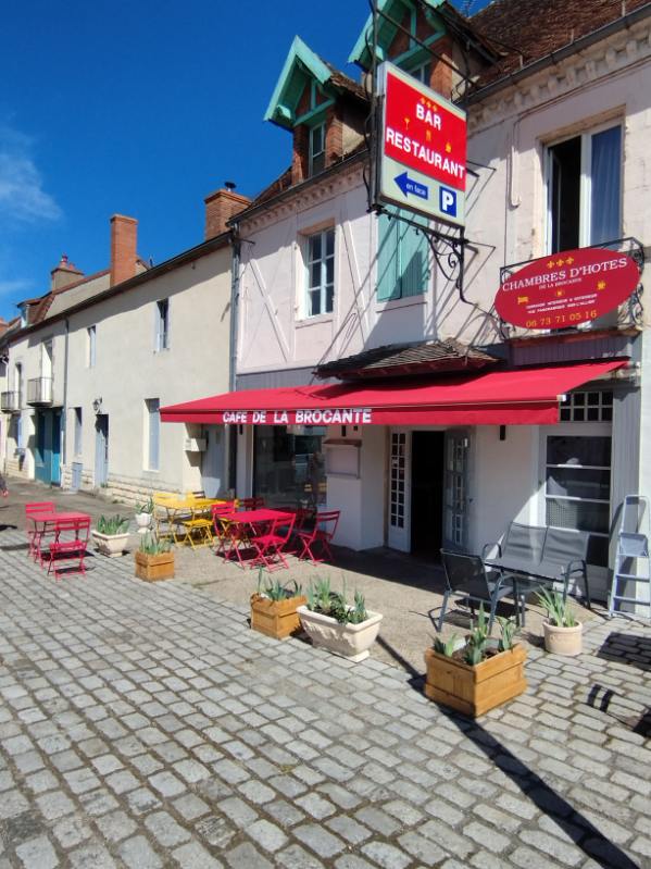 Quartos De Hóspedes Châtel-de-Neuvre 392497