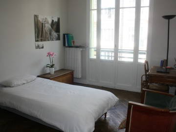 Roomlala | Quartos em apartamento compartilhado 
