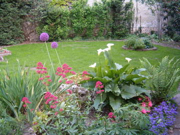Roomlala | Quartos mobilados, jardim e terraço 