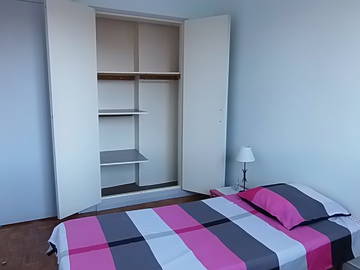 Roomlala | Quartos para alugar a 5 minutos da estação de trem
