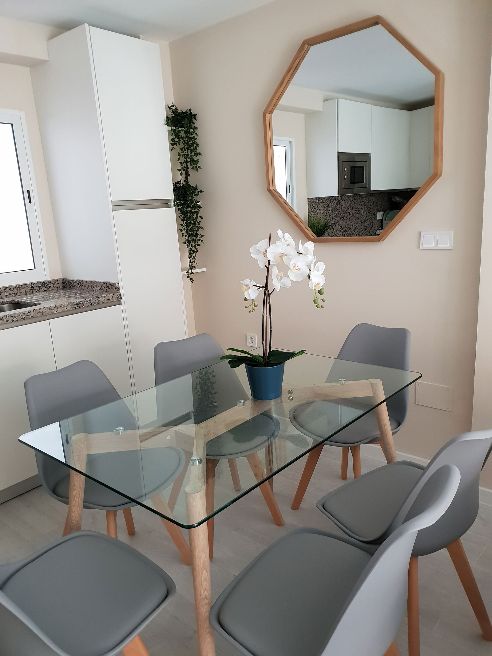 Hospedagem Em Casa De Família Málaga 221973