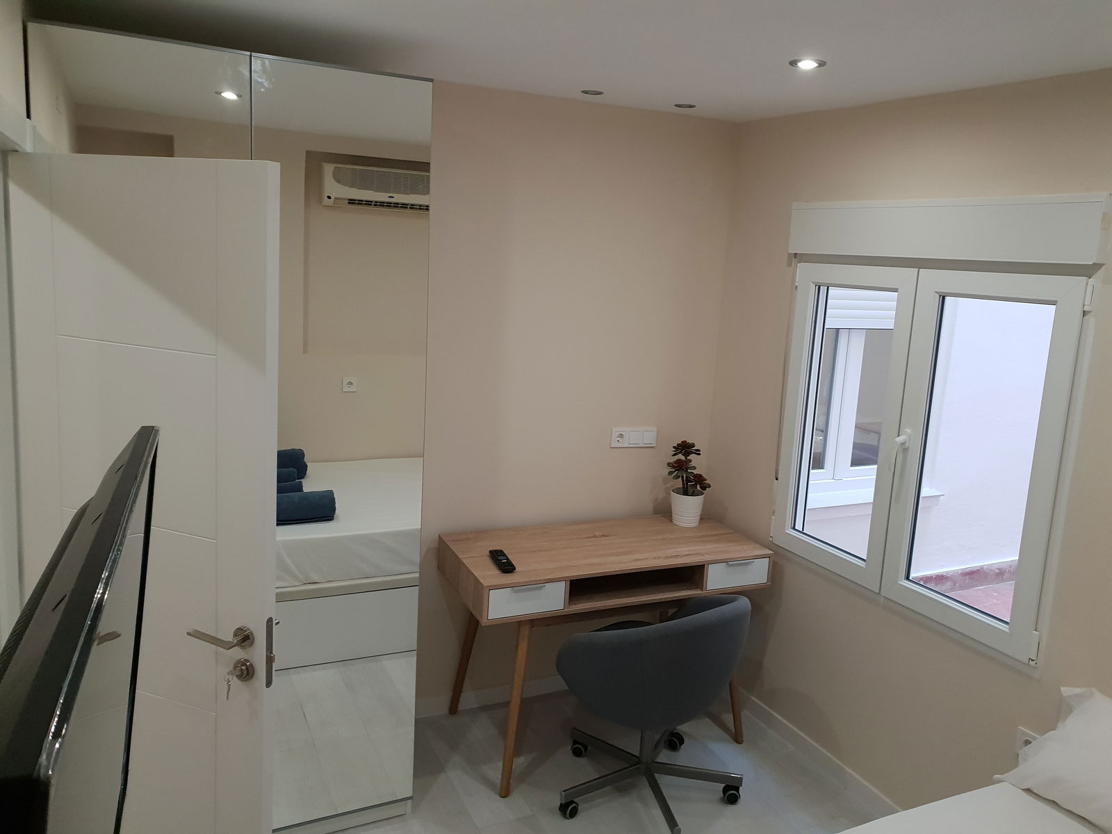 Hospedagem Em Casa De Família Málaga 221973