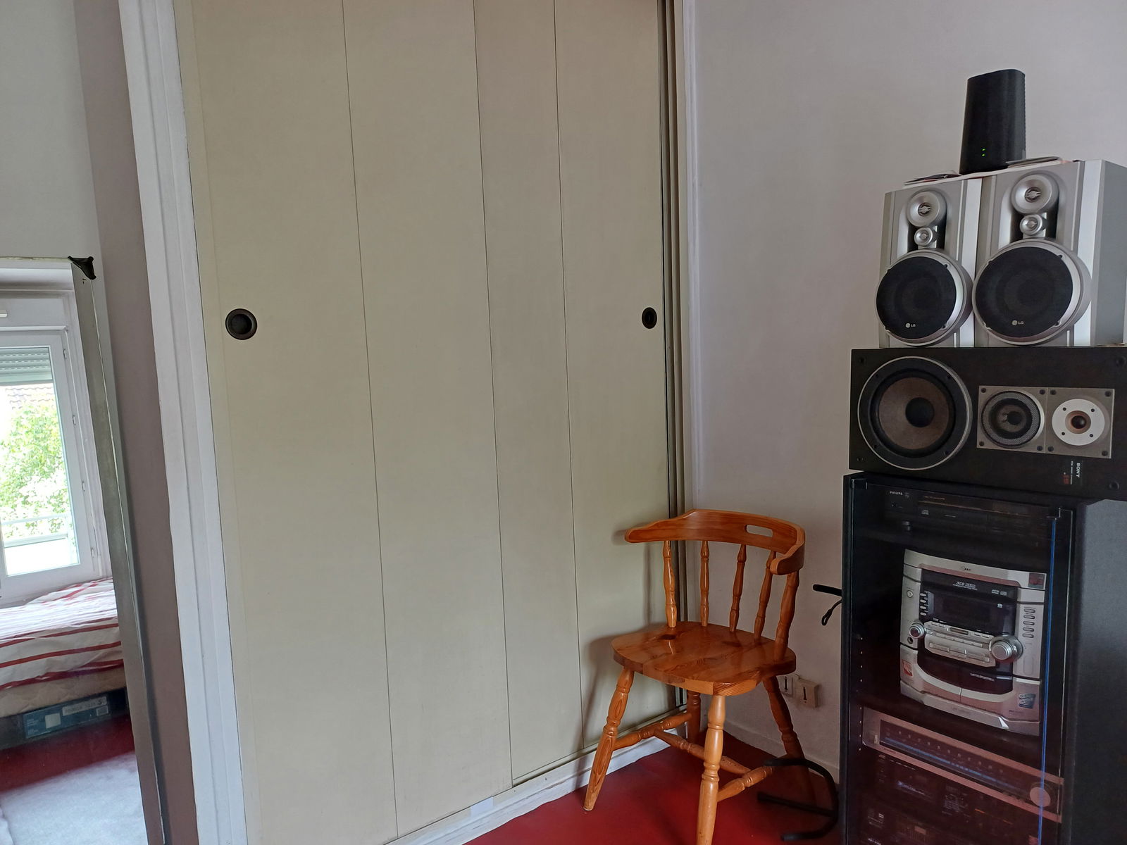 Homestay Cergy 392245