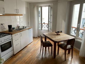 Appartement Calme Au Bord Du Canal Saint Martin