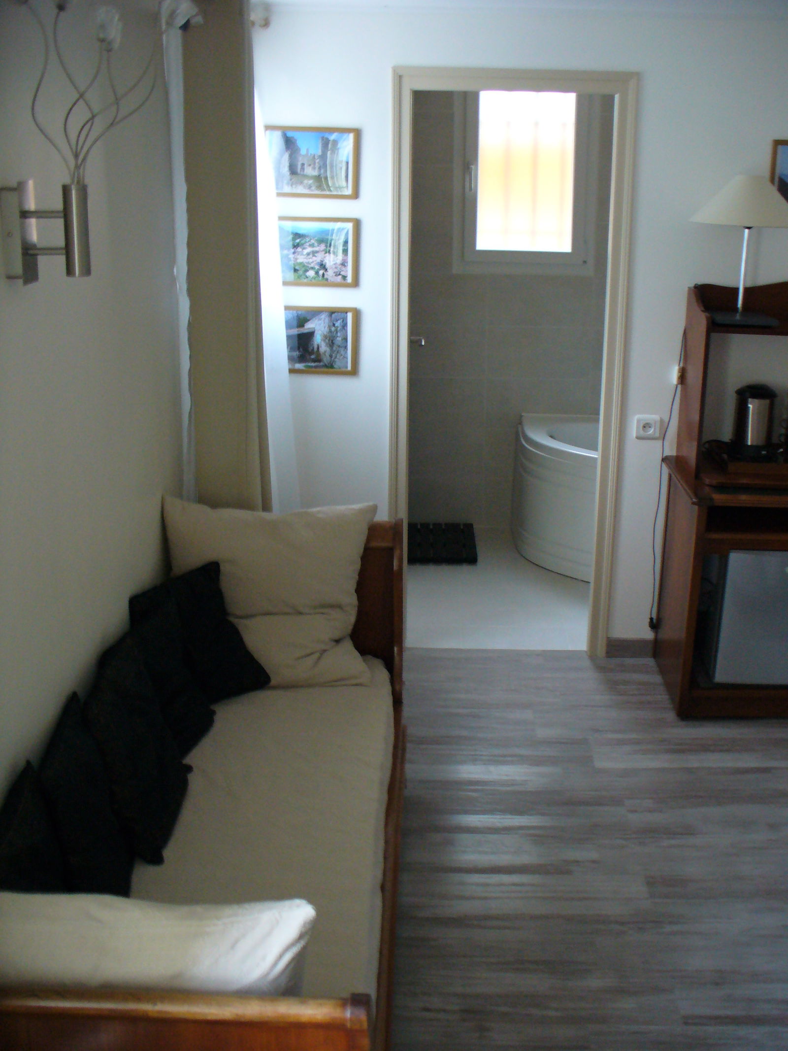 Bed And Breakfast Grimaud 98057