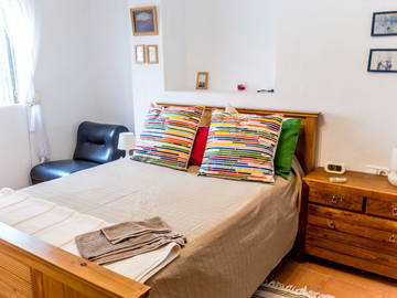 Roomlala | Quiet double room in the Abastos area