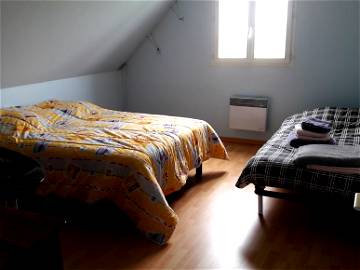 Roomlala | Quiet House With 4 Bedrooms And Large Garden