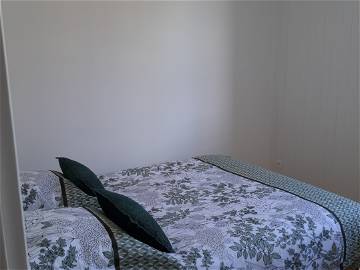 Chambre À Louer Ville-La-Grand 258859-1