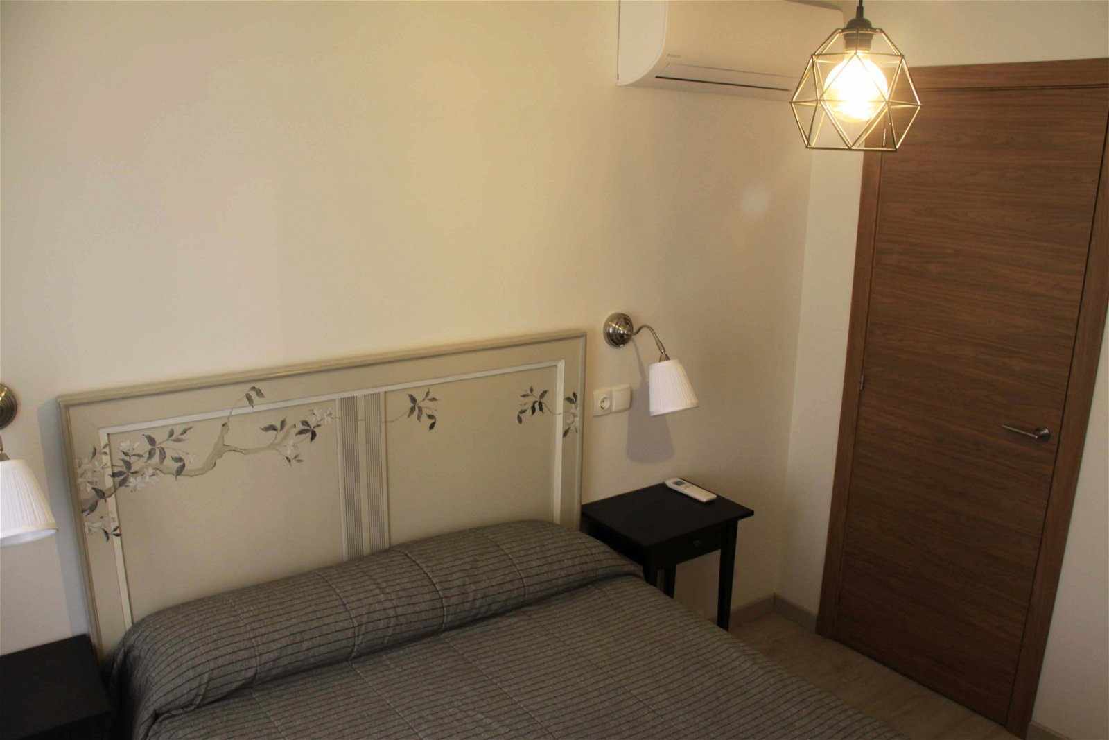 Onafhankelijke Studio Madrid 252548