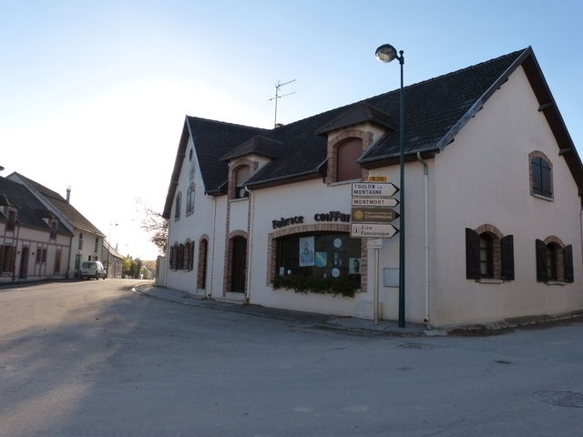 Homestay Vert-Toulon 60532