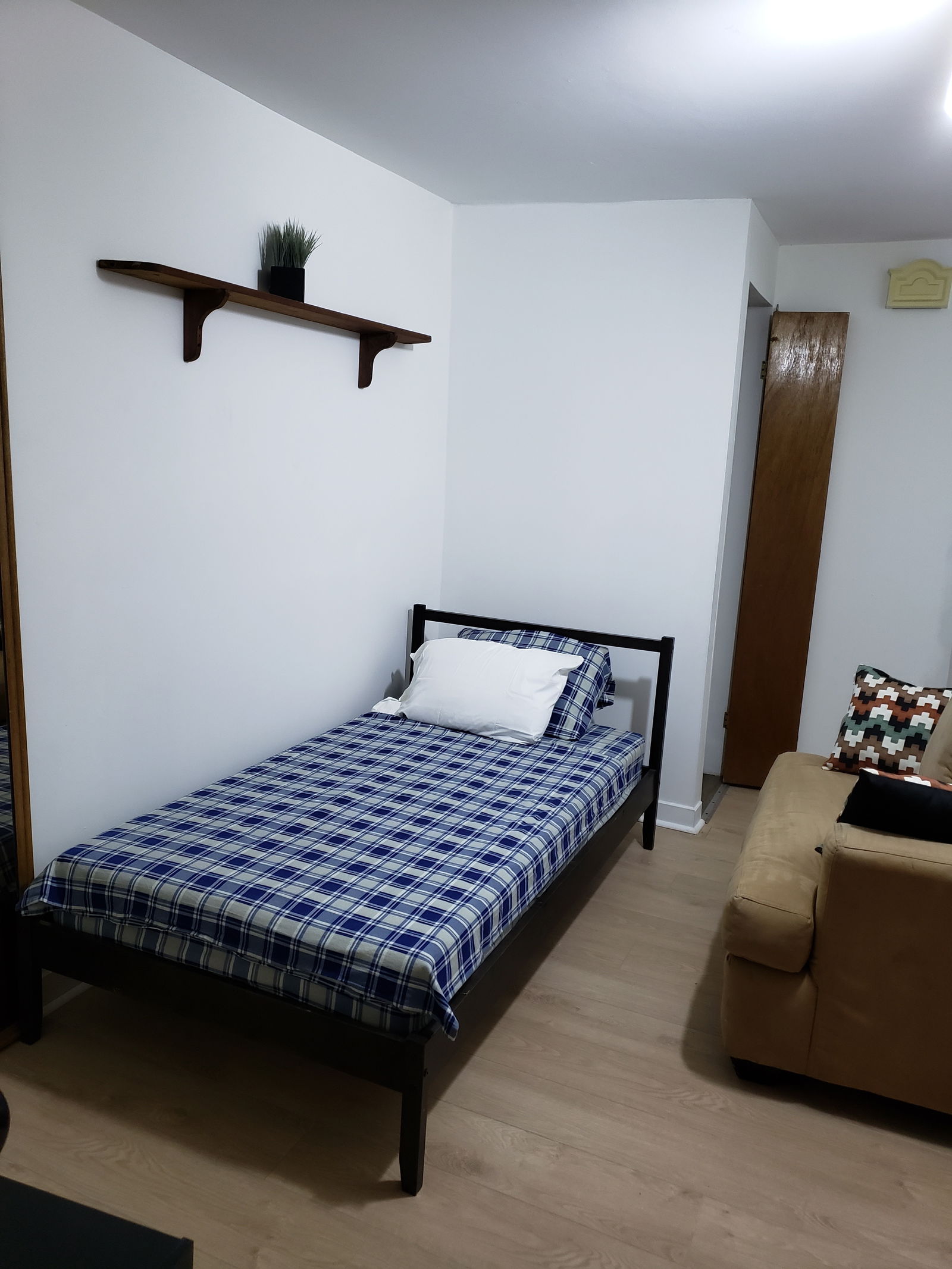 Estudio Independiente Montréal 255397