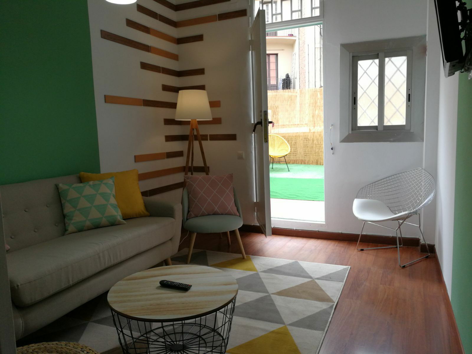 Homestay Barcelona 200207