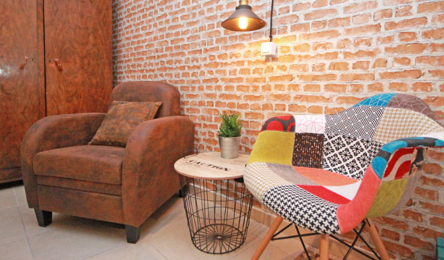 Homestay Barcelona 200319