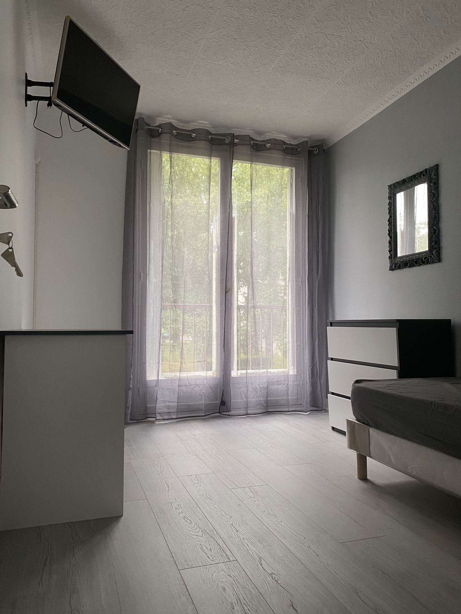 Kolokation Domont 263025