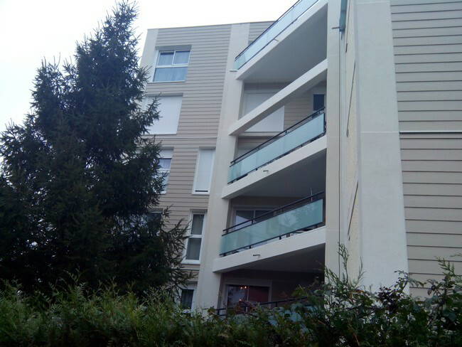 Colocation Trappes 84721-1