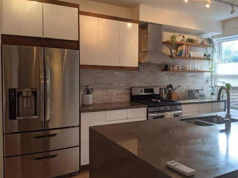 Colocation Toronto 663761-3