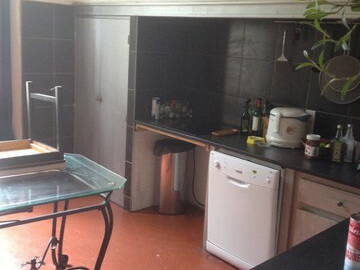 Kolokation Salon-de-Provence 48183-5