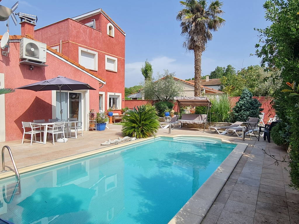 Entire Home Roques 242185-1