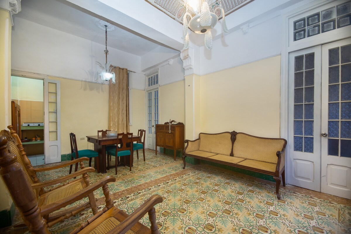 Entire Home La Habana 676242