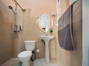Logement entier à louer à La Habana - photo 12 : salle de bain-12