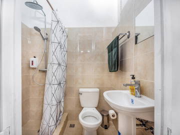 Logement entier à louer à La Habana - photo 5 : salle de bain-5