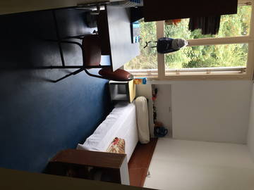 Roomlala | Rennes: Dostępny tani pokój prywatny (N)!