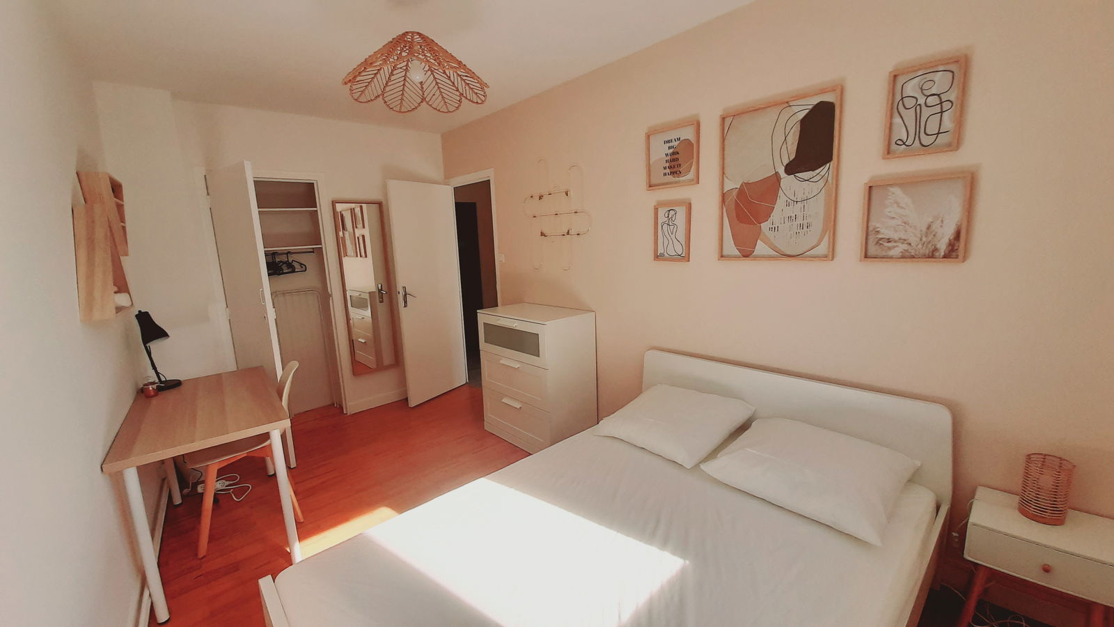 Entire Home Grenoble 660194