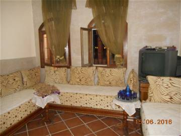 Roomlala | Rent Apartment In Sidi Rahalbord De Mer