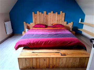 Roomlala | Rent furnished room