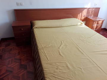 Roomlala | Rent Of 3 Rooms In Oviedo