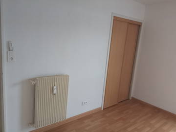 Chambre À Louer Arcis-Sur-Aube 372644