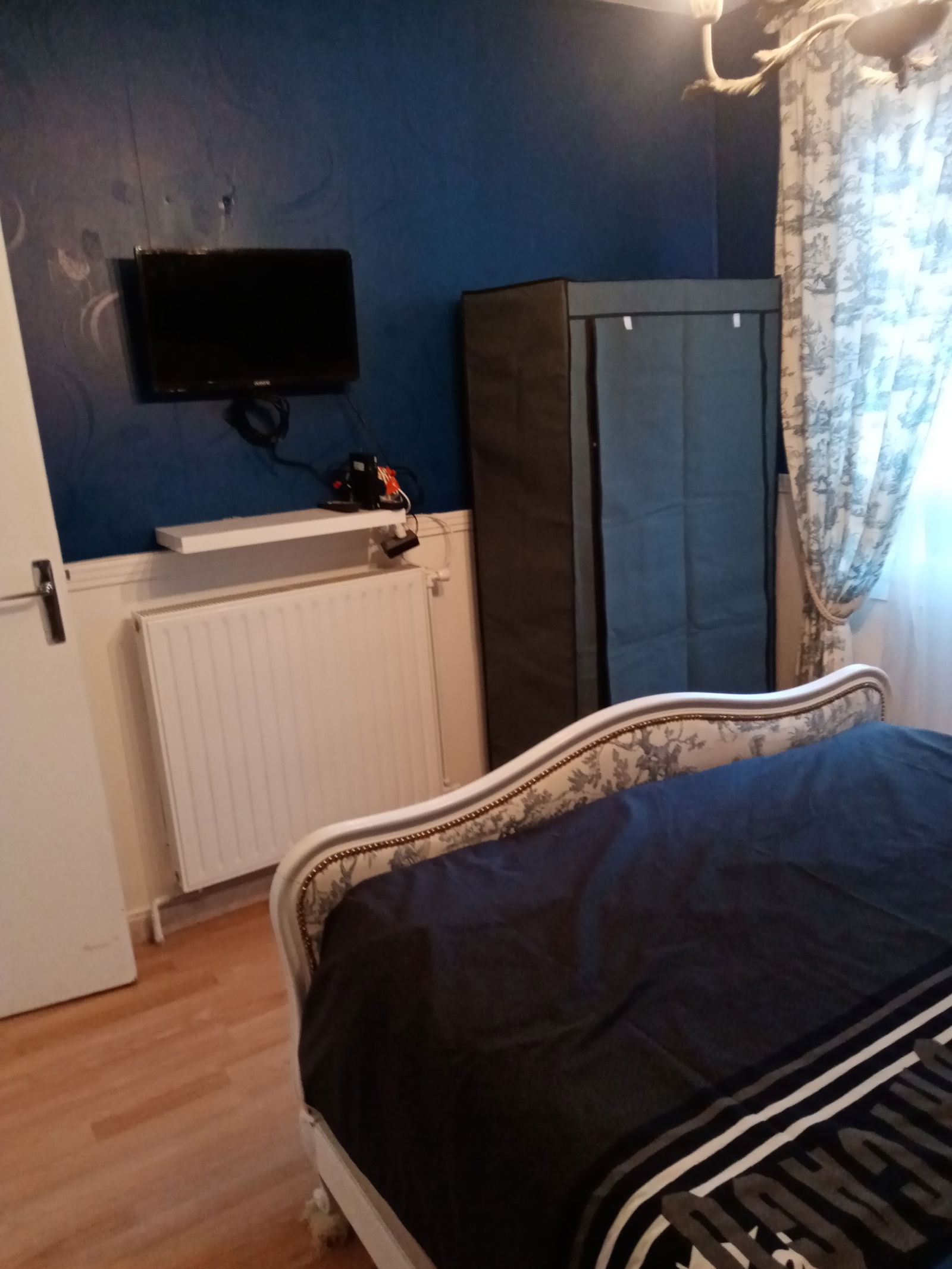 Homestay Nîmes 250197