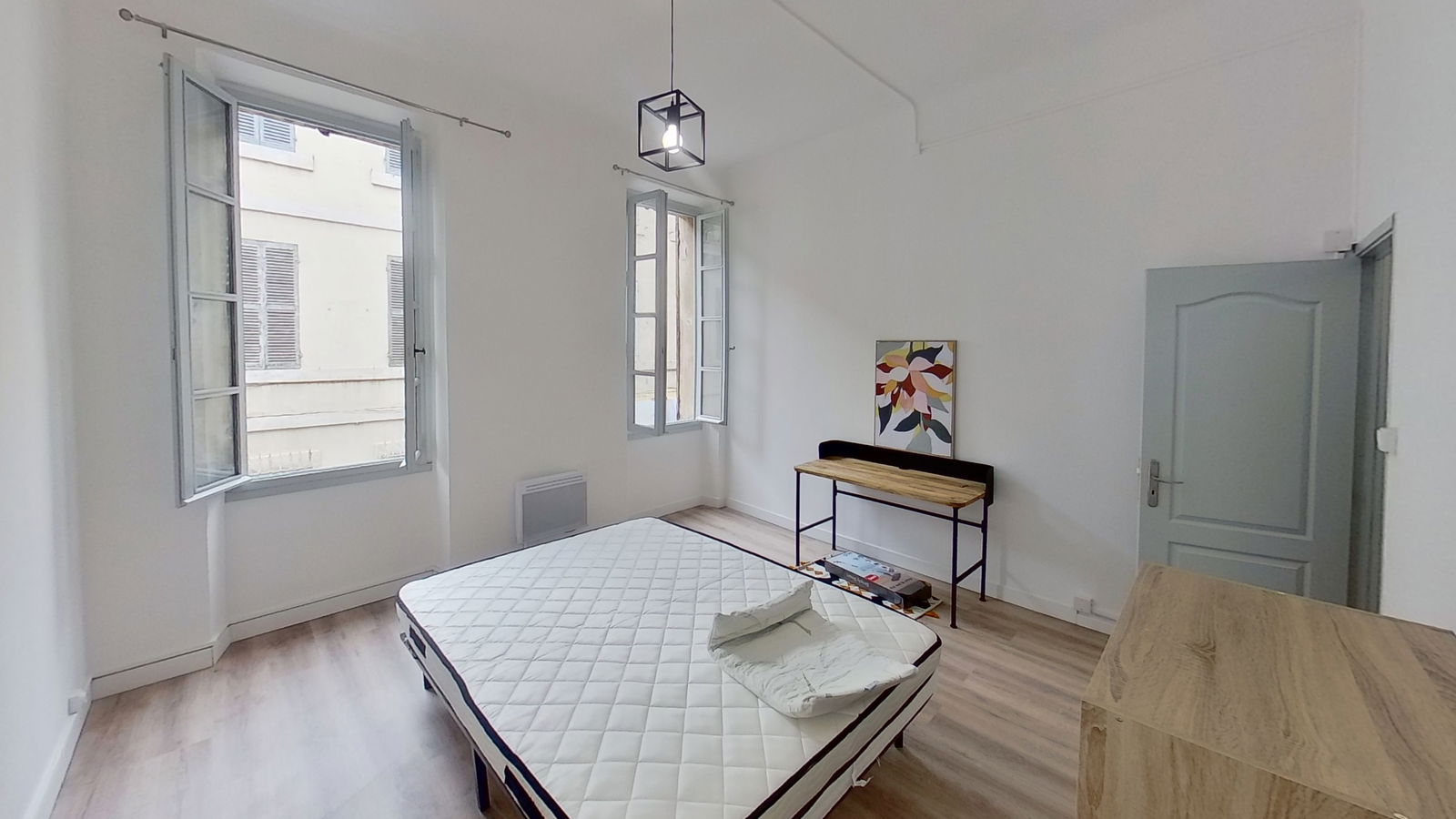 Independent Studio Toulon 258439