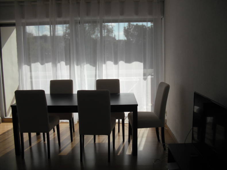 Entire Home Dijon 134121-2