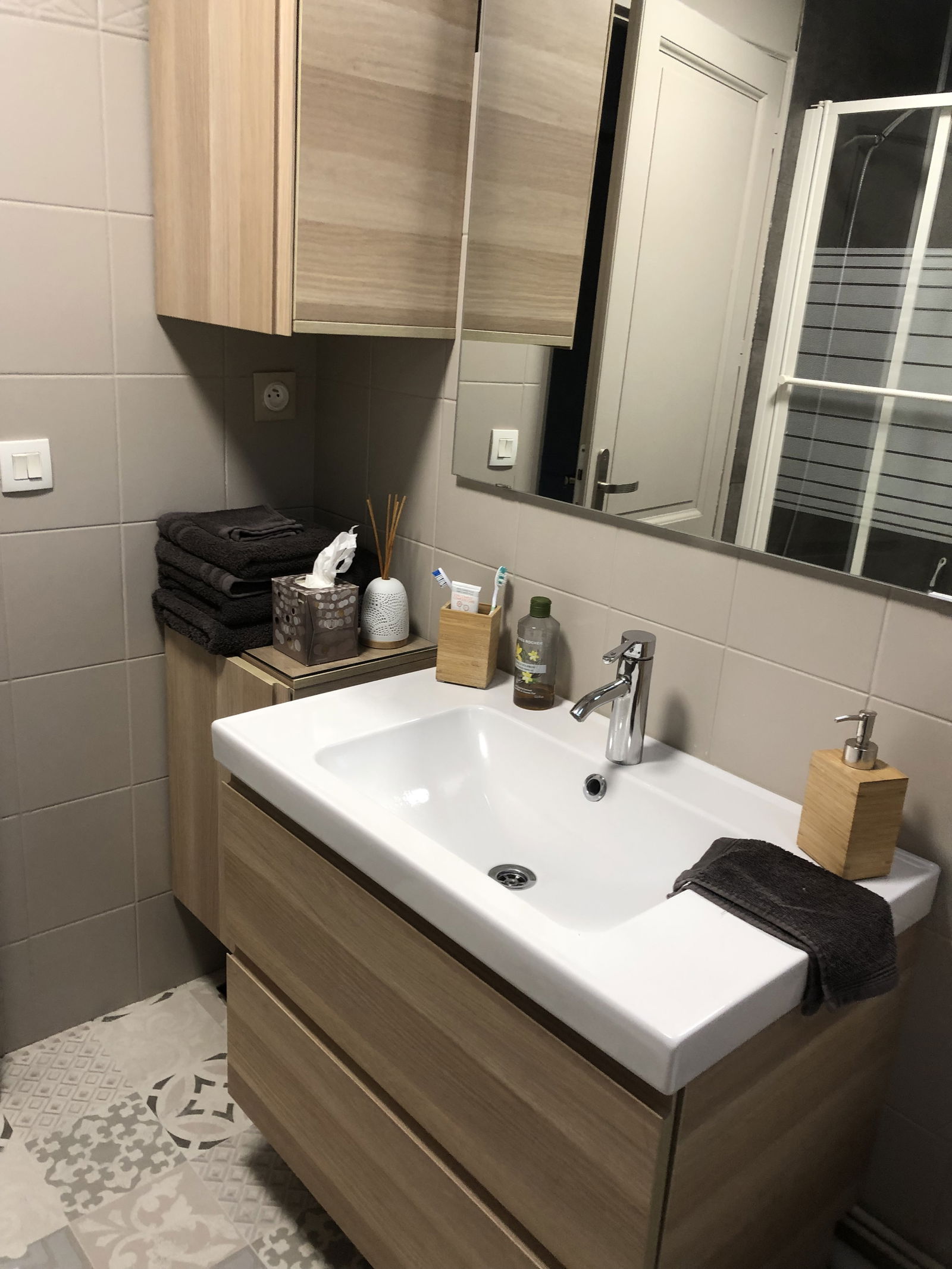 Homestay Rungis 47102