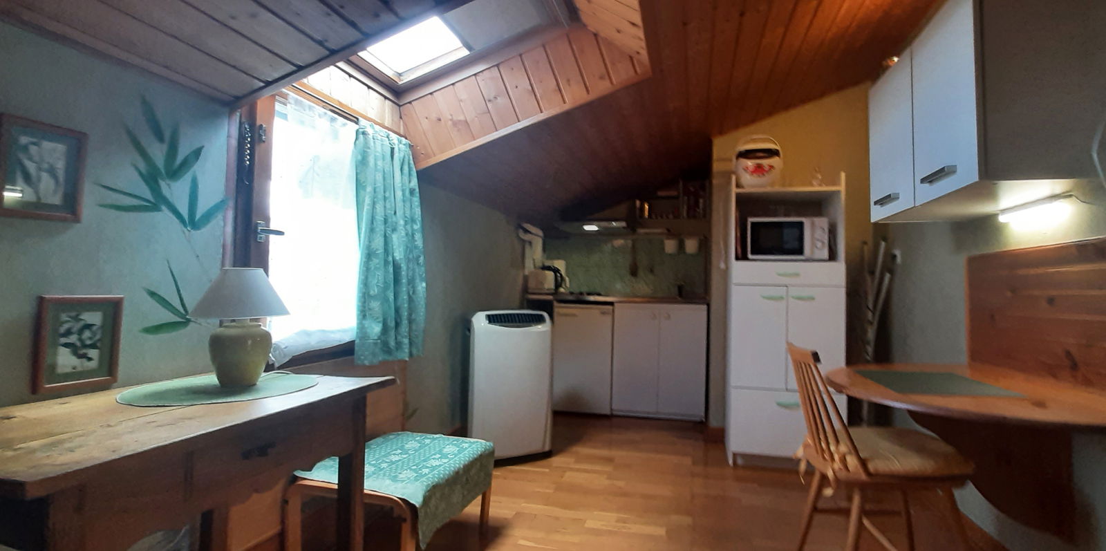 Independent Studio Villefontaine 1292