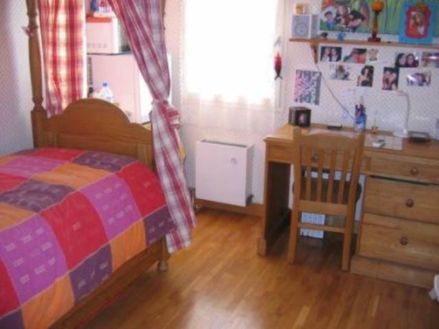 Homestay Boissy-Saint-Léger 10081