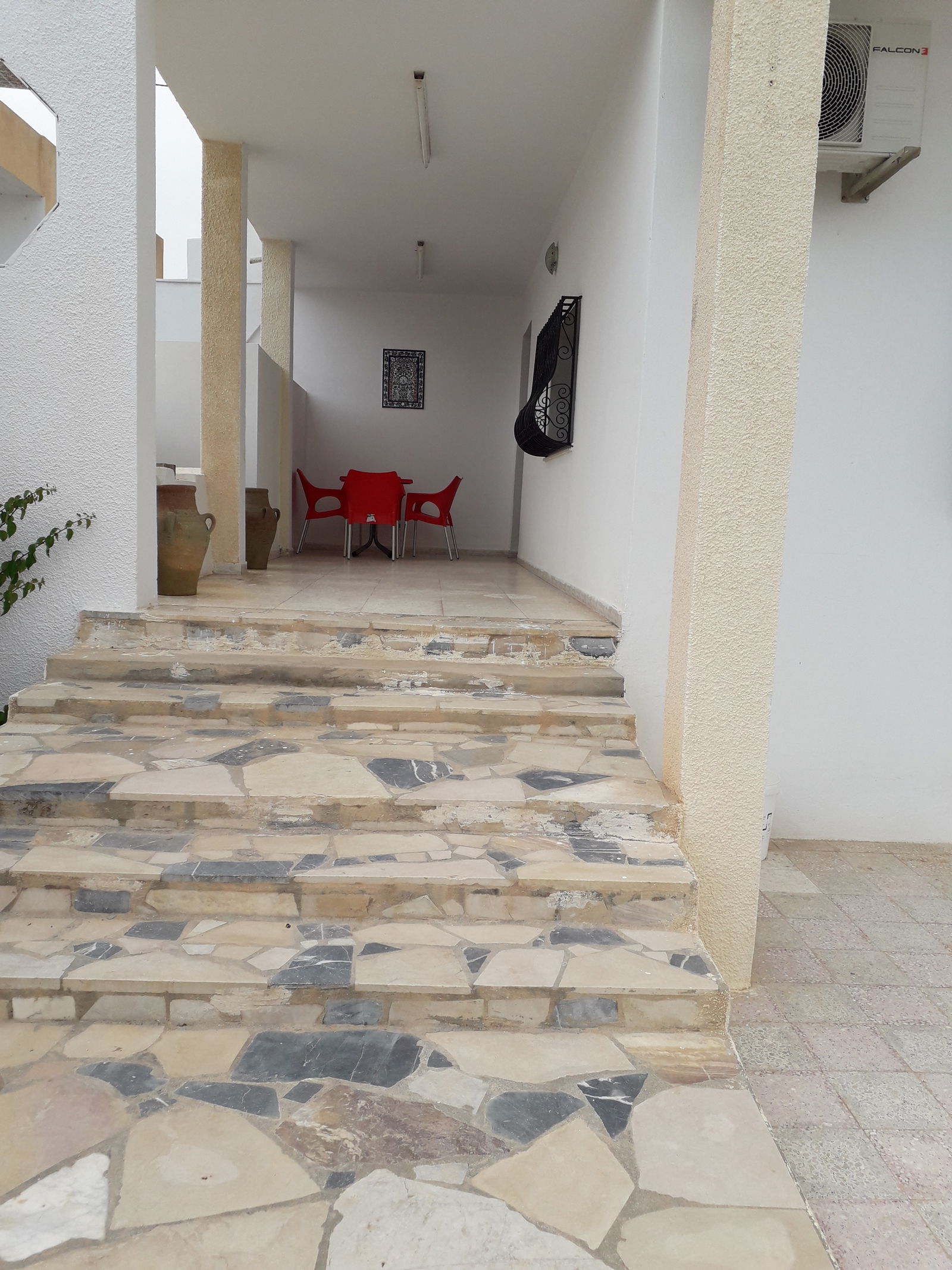 Unabhängiges Studio Sfax 236171