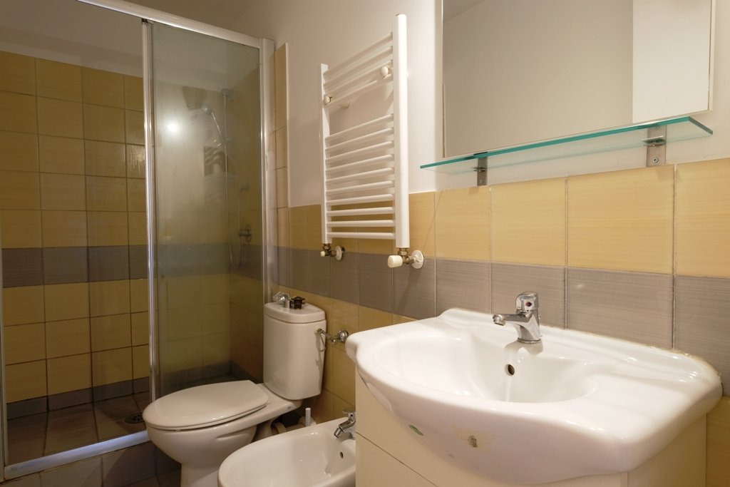 Colocatie Roma 240949