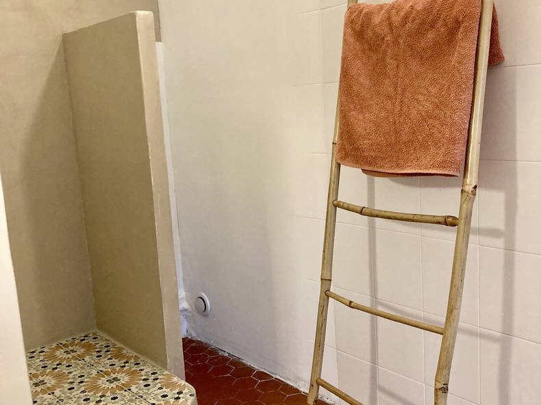 Entire Home Marseille 427994-2